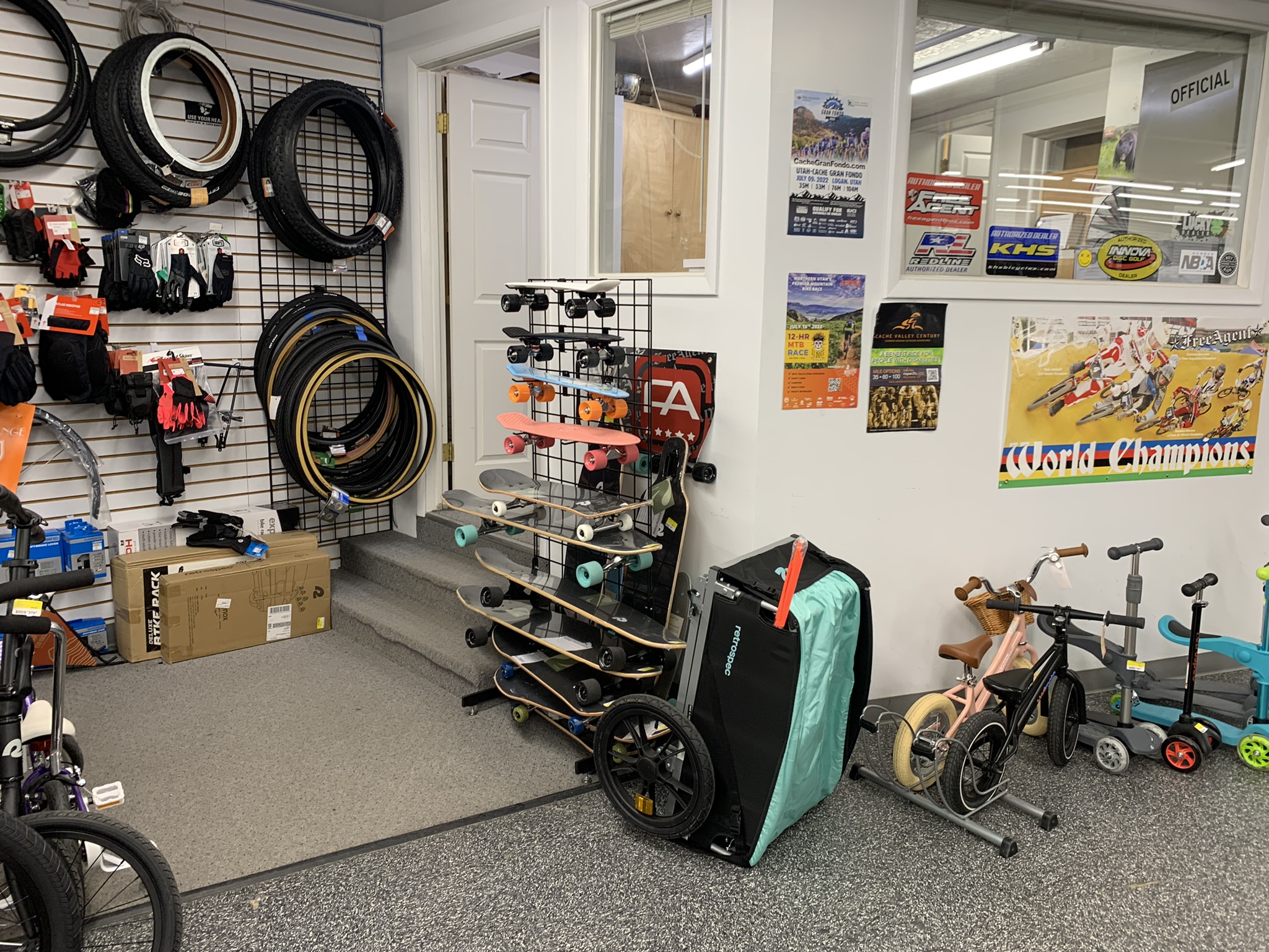 Fishing equipment Sportsworld